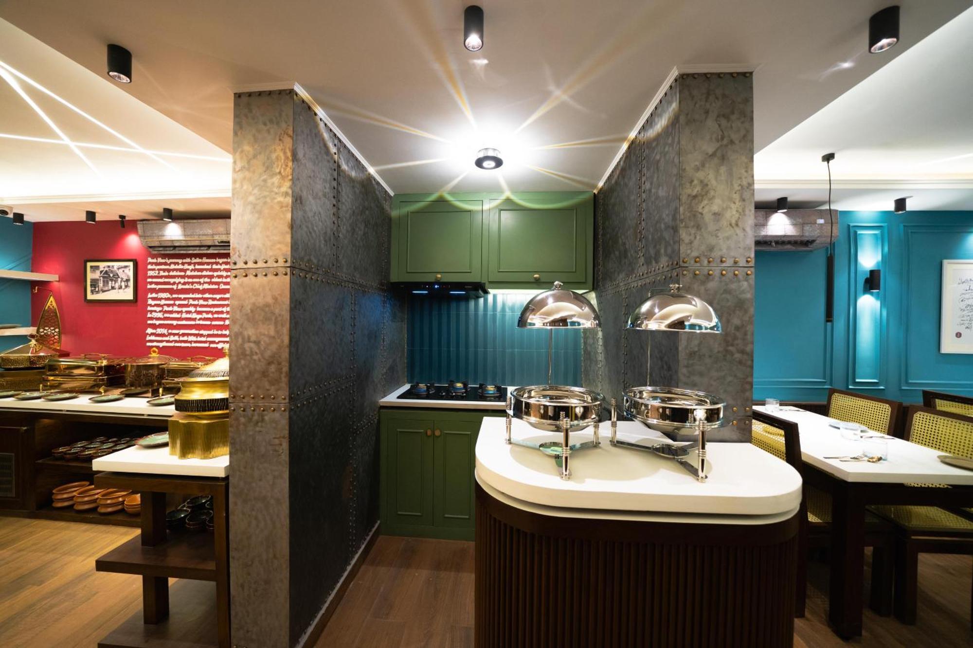 Hotel Treebo Trend Time Square Marine Drive Kochi Exterior foto